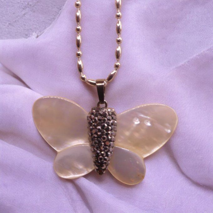 Nacre Papillon